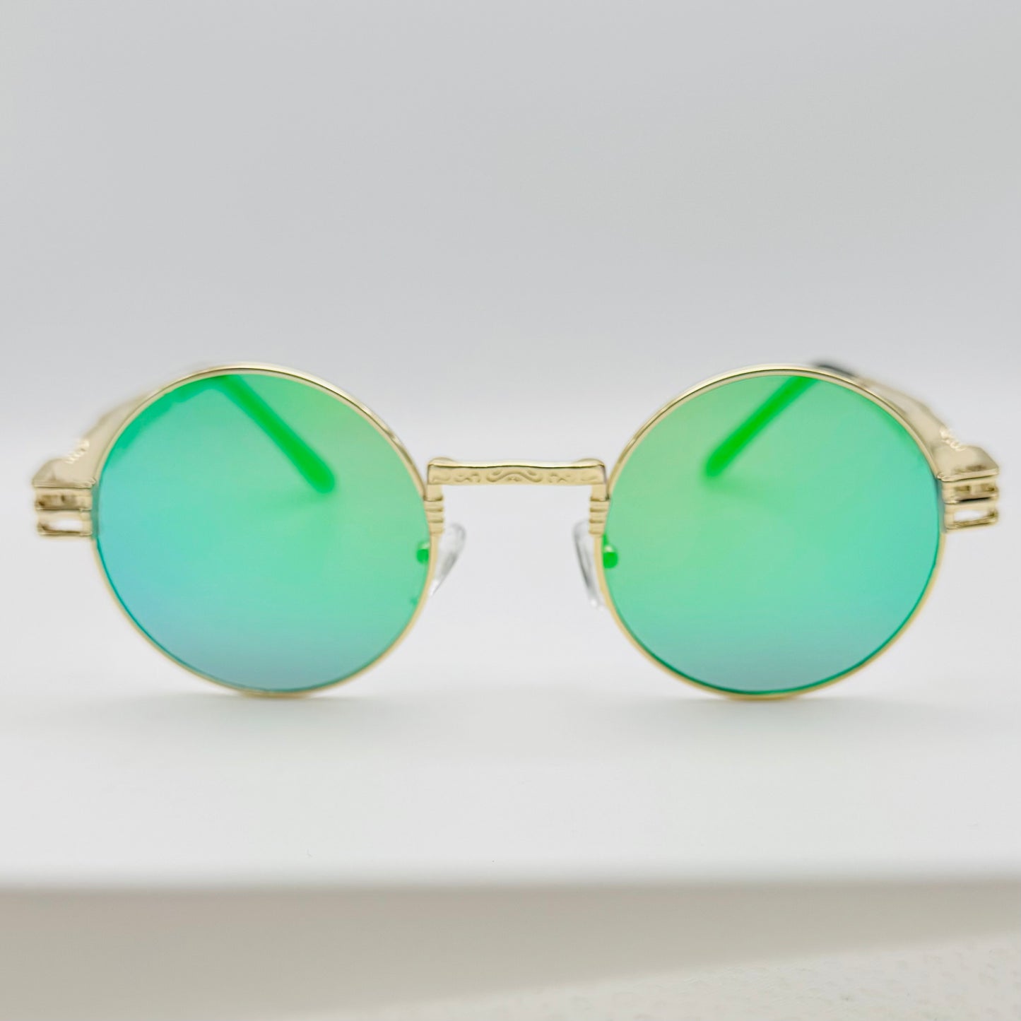 6146 | Round Steampunk Sunglasses with Spring Accents