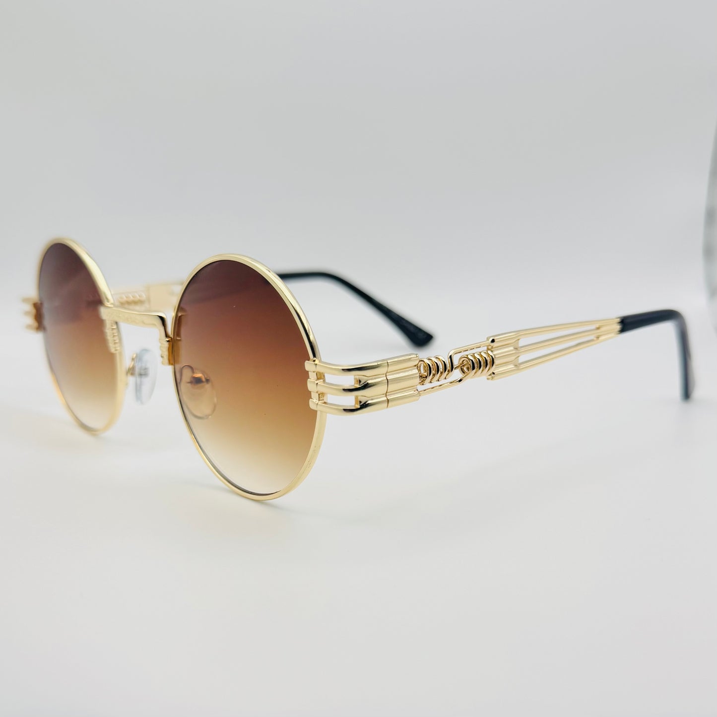 6146 | Round Steampunk Sunglasses with Spring Accents