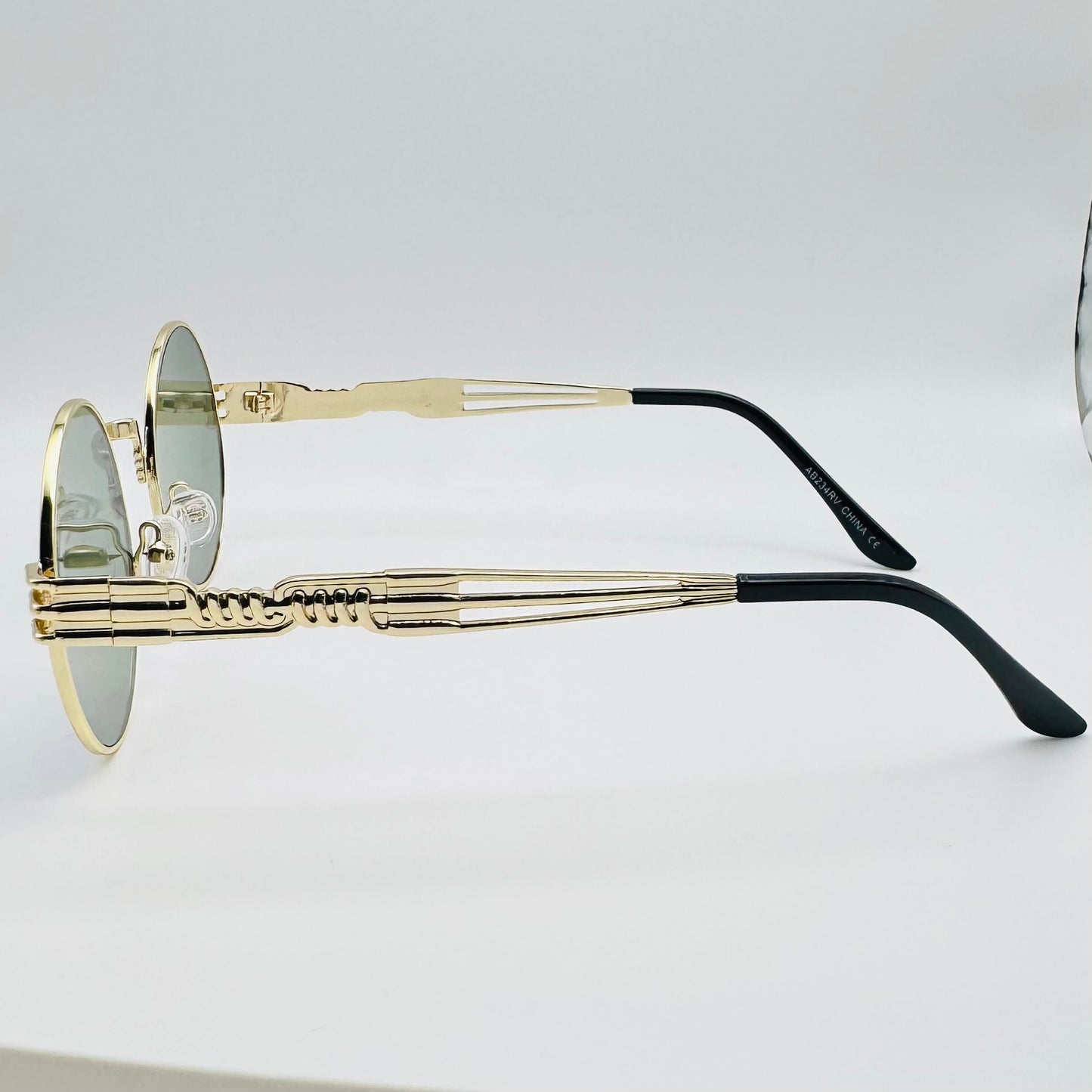 6146 | Round Steampunk Sunglasses with Spring Accents