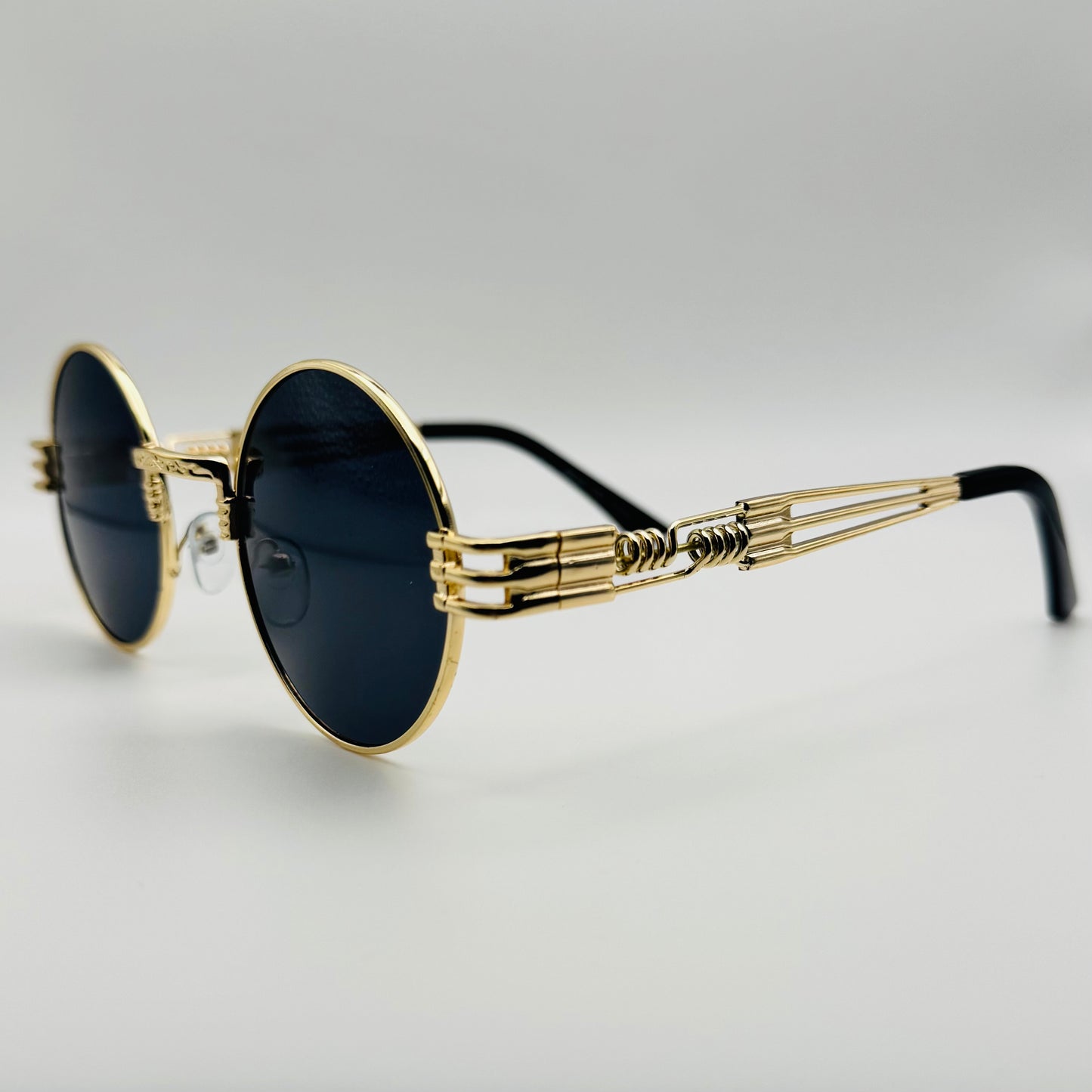 6146 | Round Steampunk Sunglasses with Spring Accents