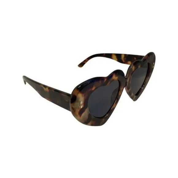 6135 (C) | Thick Frame Heart Sunglasses