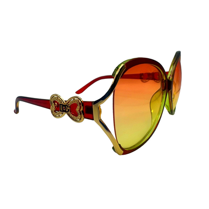 5011 | The Lovestruck- Oversize Butterfly Style Sunglasses with heart accented temple