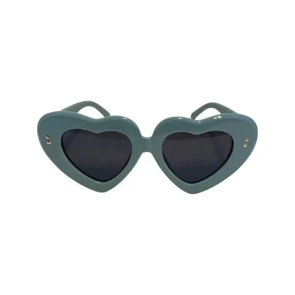 6135 (C) | Thick Frame Heart Sunglasses